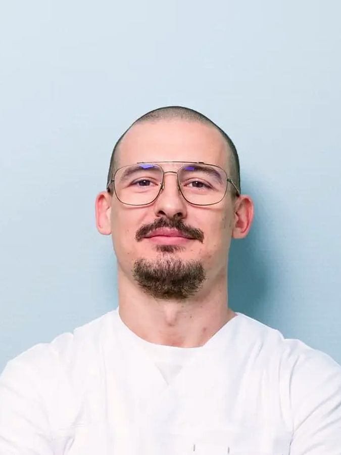 Dr Radu Zaharii